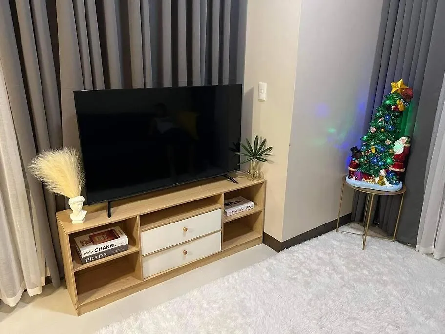 Lovely 2 Bedroom In Mckinley Hill Taguig, Brand New Manila Apartment